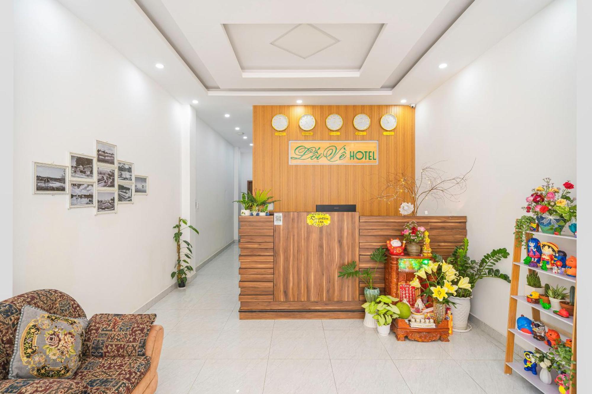 Khách Sạn Lối Về Đà Lạt Esterno foto